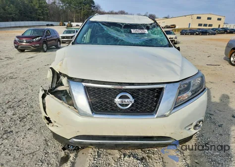 2016 Nissan Pathfinder S z USA, uszkodzony, nr VIN 5N1AR2MN4GC665886